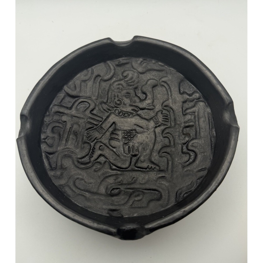 Vintage Dona Rosa Barro Negro Ashtray Mayan Design Oaxaca Mexico Signed